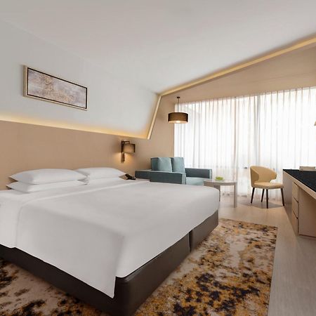 Hyatt Place Bangkok Sukhumvit 1 מראה חיצוני תמונה
