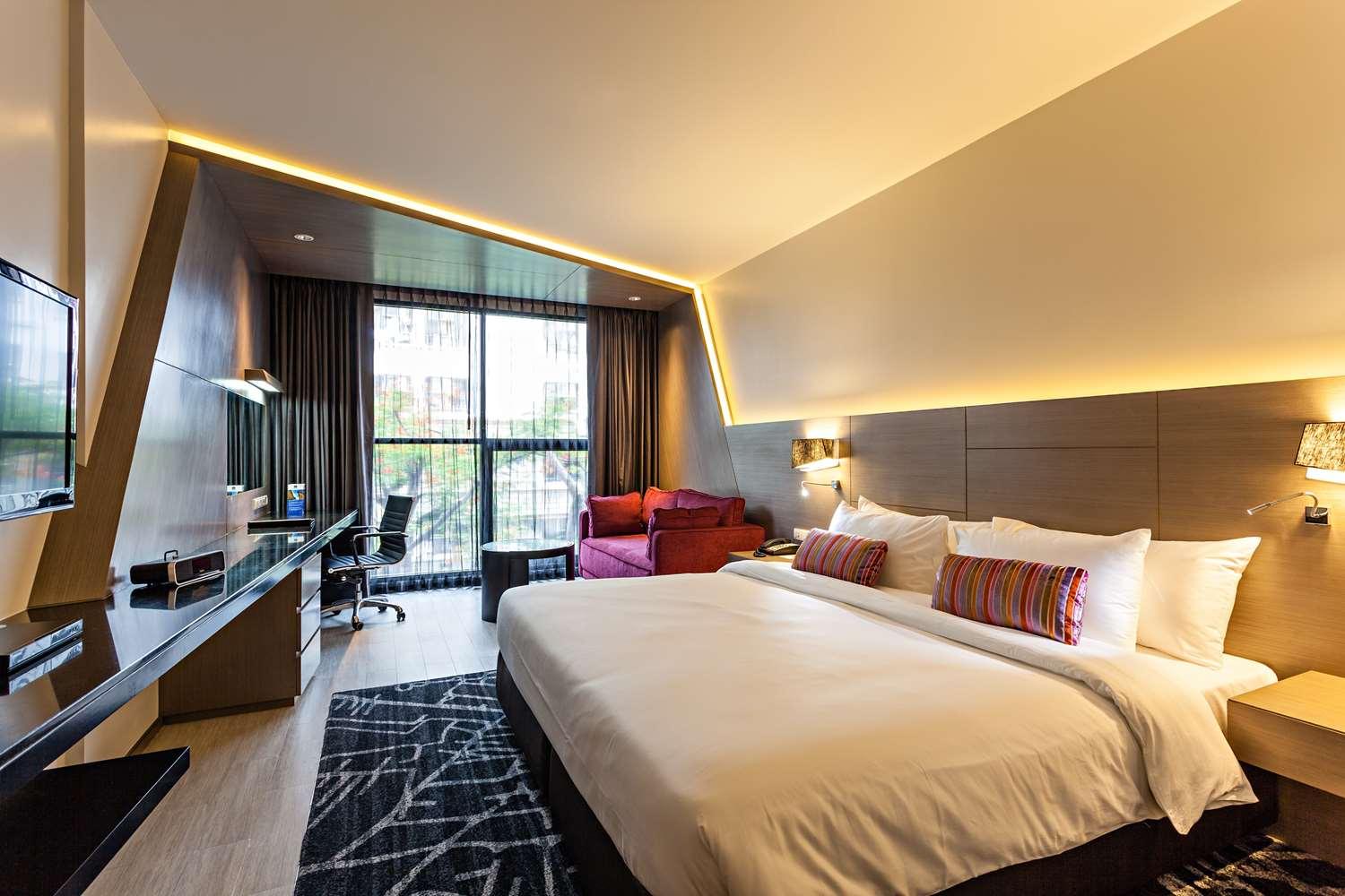 Hyatt Place Bangkok Sukhumvit 1 מראה חיצוני תמונה