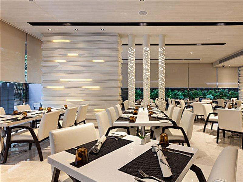 Hyatt Place Bangkok Sukhumvit 1 מראה חיצוני תמונה