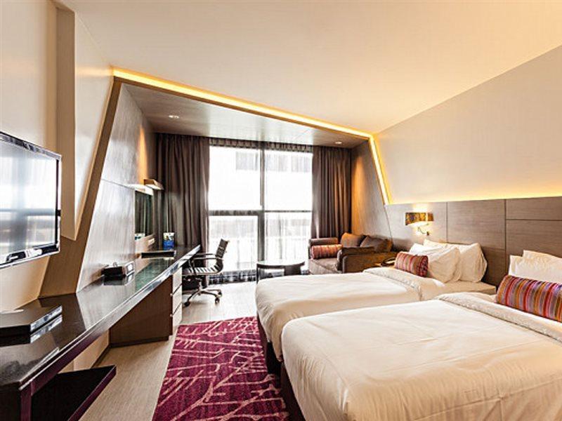 Hyatt Place Bangkok Sukhumvit 1 מראה חיצוני תמונה