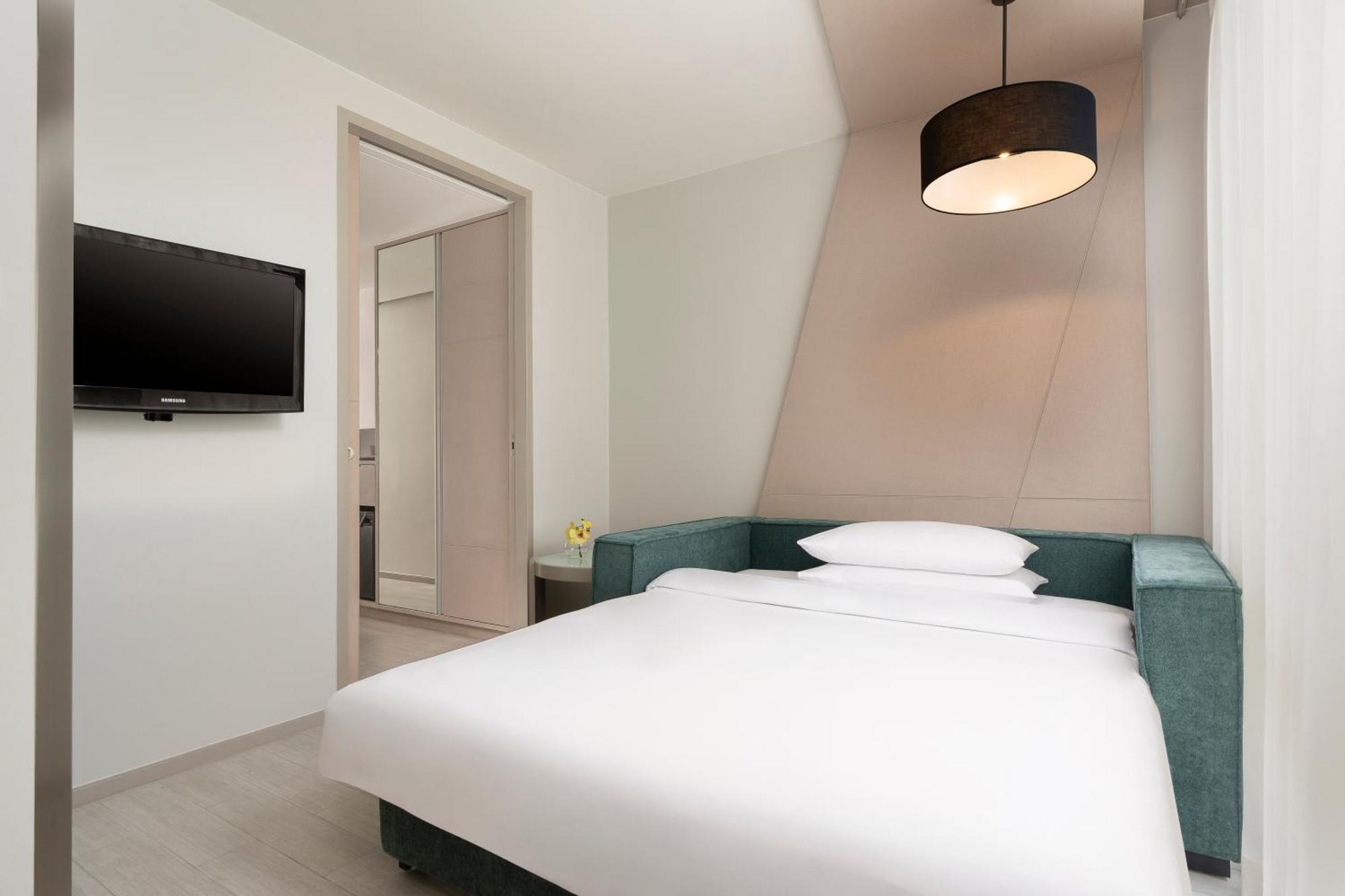 Hyatt Place Bangkok Sukhumvit 1 מראה חיצוני תמונה