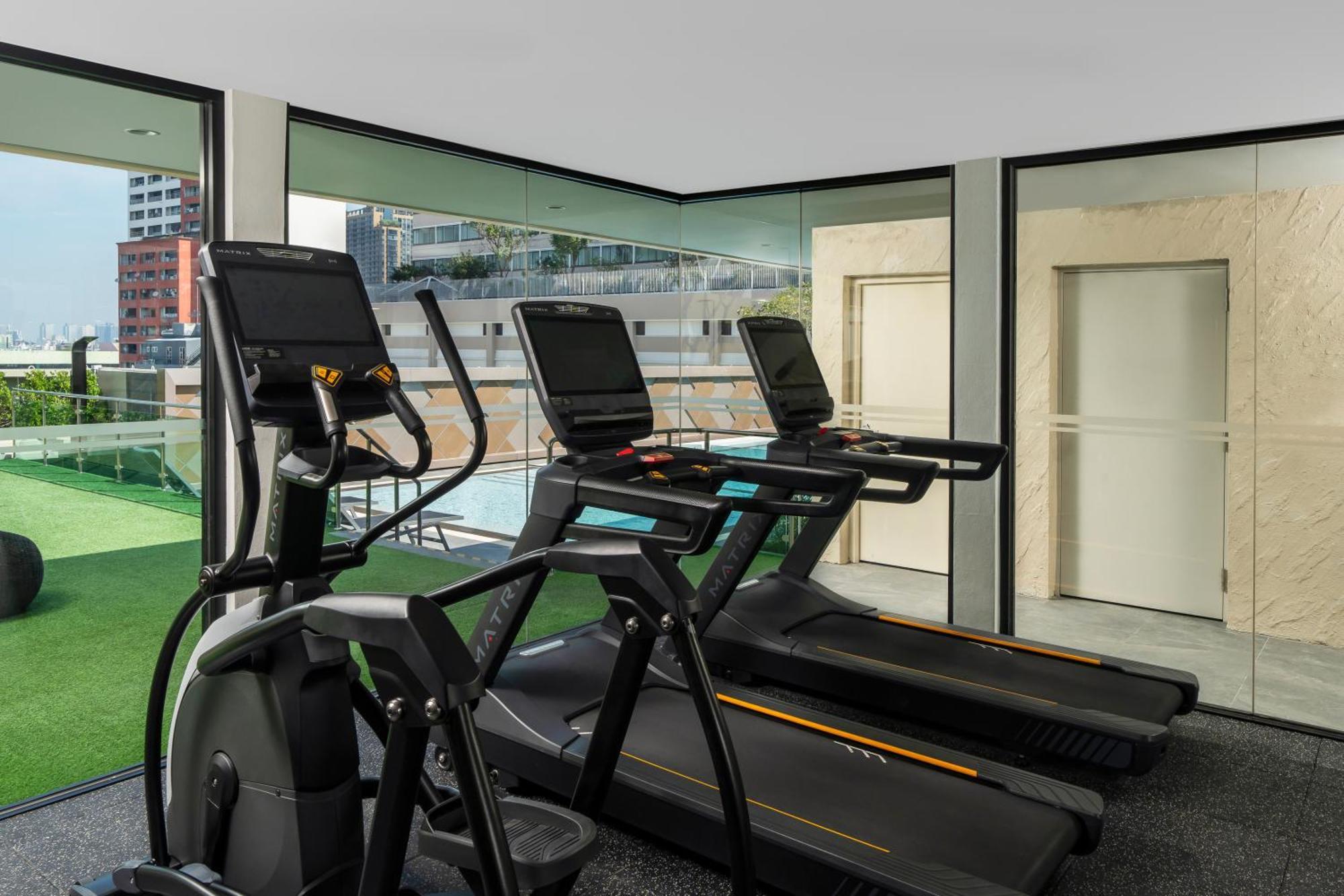 Hyatt Place Bangkok Sukhumvit 1 מראה חיצוני תמונה